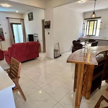 Nayuha Apt B Flic-en-Flacq Dış mekan fotoğraf