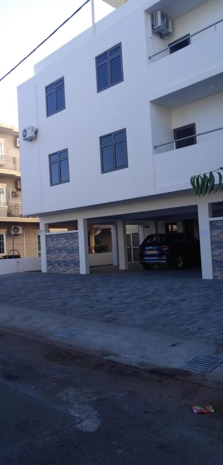 Nayuha Apt B Flic-en-Flacq Dış mekan fotoğraf